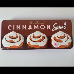 Too Faced Cinnamon Swirl Eyeshadow Palette